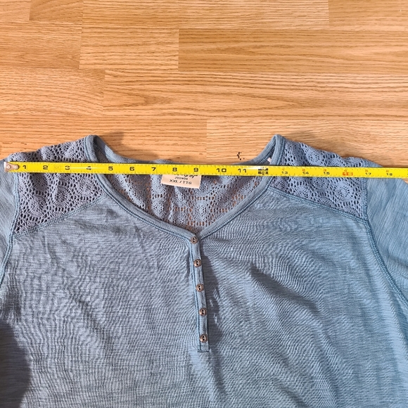 Bleu Gray Women's Turquoise Lace Crochet Tee size XXL - Picture 14 of 14